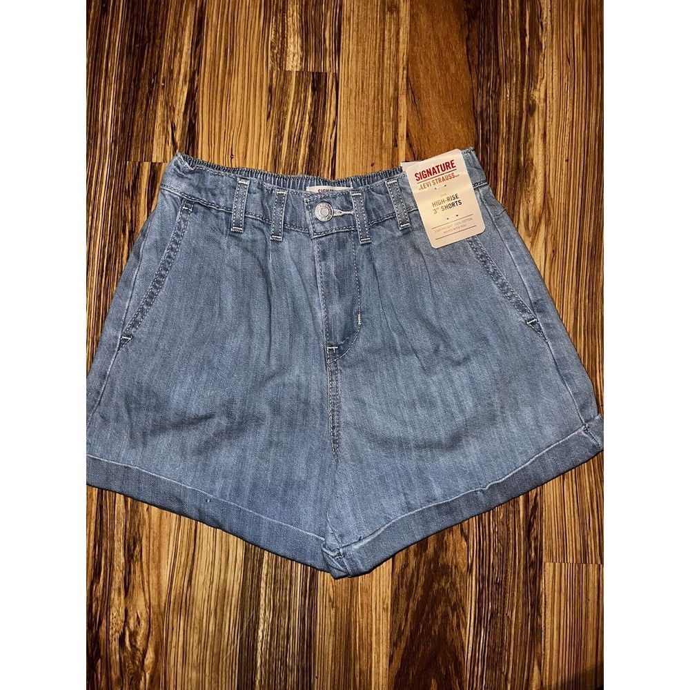 Signature by Levi Strauss Girls High Rise 3" Denim Shorts Size 8 BRAND NEW